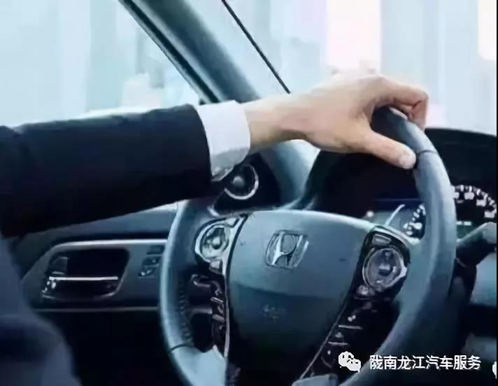 汽車年審、保養(yǎng)｜龍江汽車服務送您福利紅包！